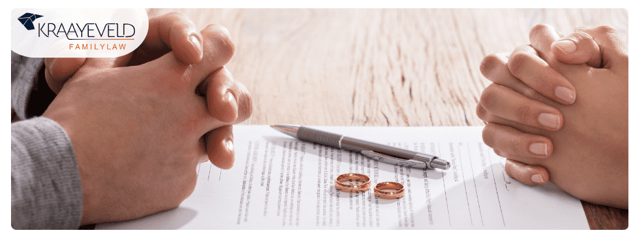 Couple getting divorced in Holland